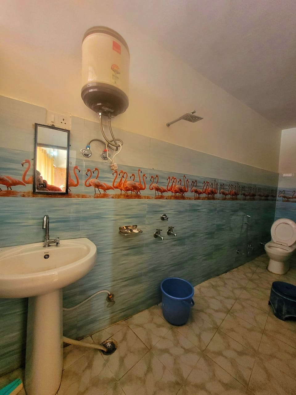 Shower, rainfall showerhead
