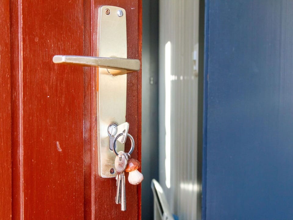 Red, Door Handle, Door, Metal