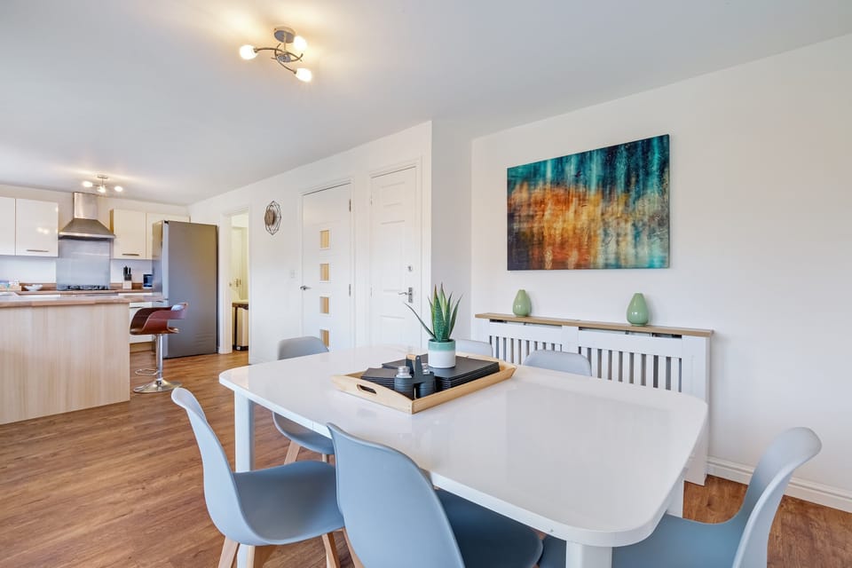Family House, Patio | Dining room