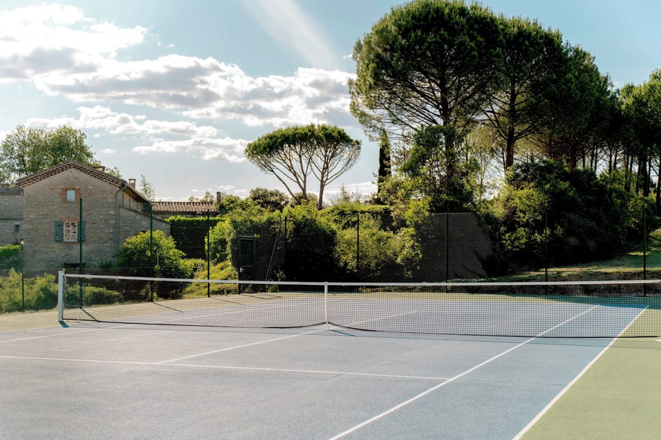 Sport court