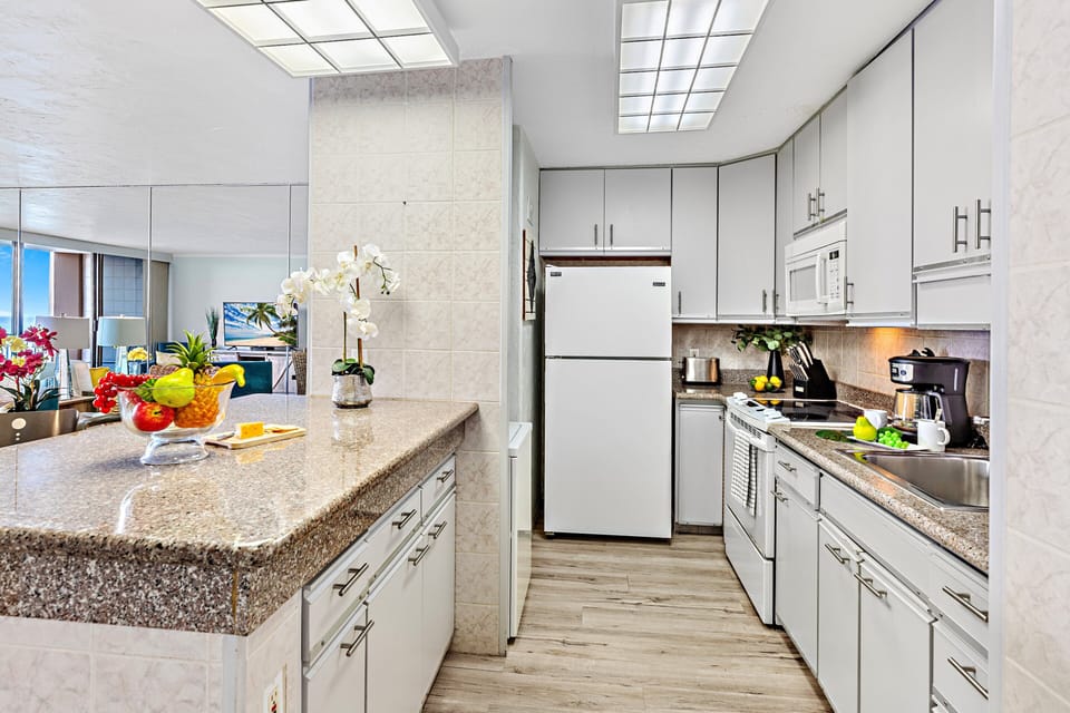 Fully equipped kitchen