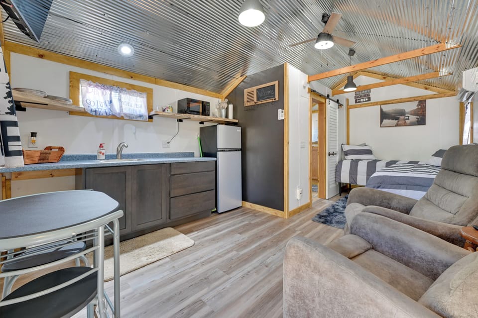 Apartment (0 Bedroom) | Interior