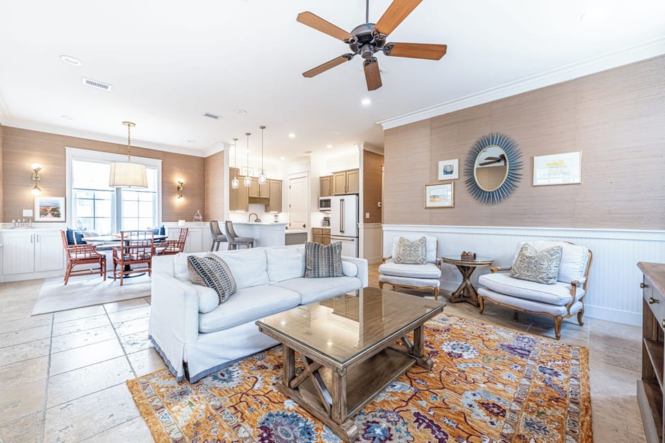 Open Concept Living, Dining & Kitchen Areas