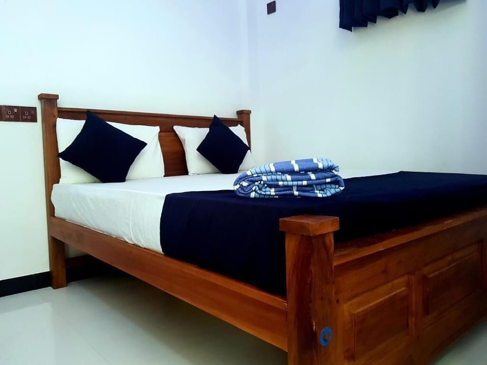 Basic Double Room | Free WiFi