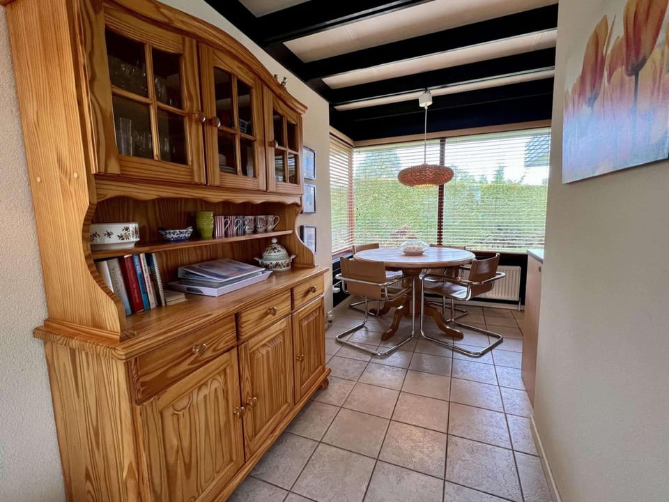 House | Dining