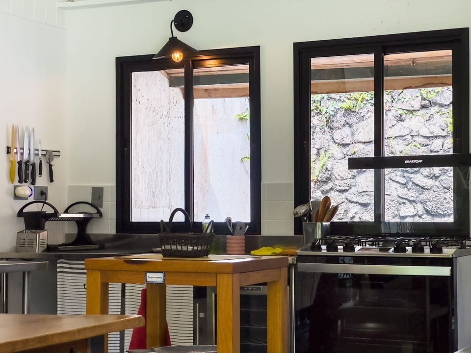 Villa | Private kitchen | Coffee/tea maker, toaster