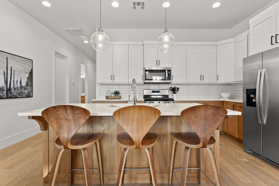 Townhome, 4 Bedrooms | Private kitchen | Coffee/tea maker, fridge, oven, toaster