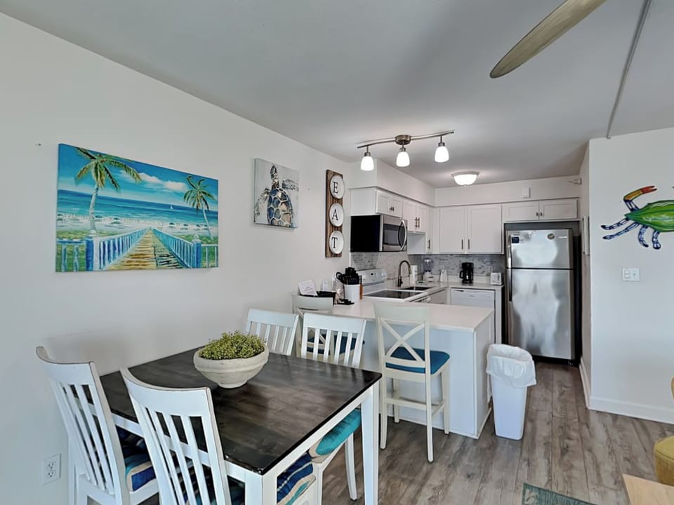 Dining Area and Kitchen