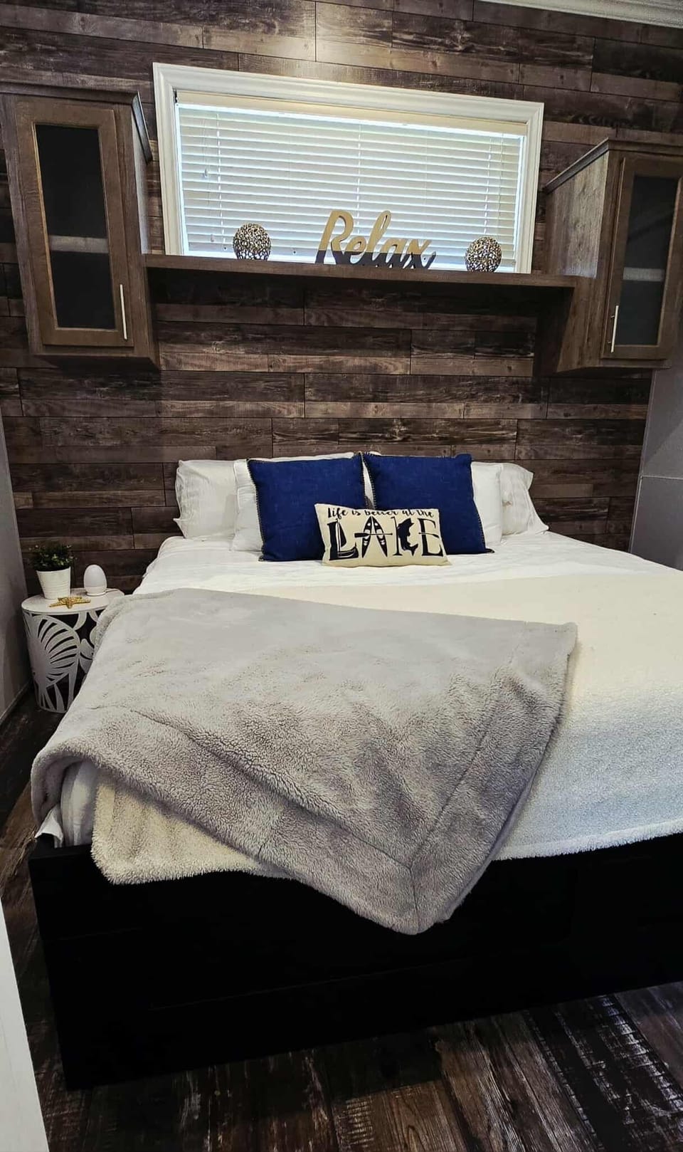King Master Bed