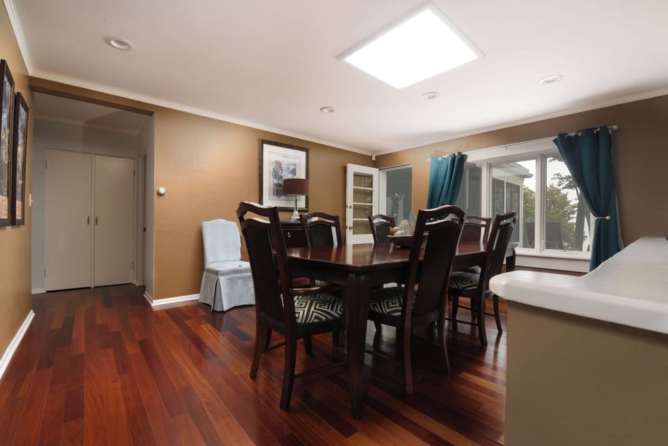 Dining For Eight (New Table Not Shown)