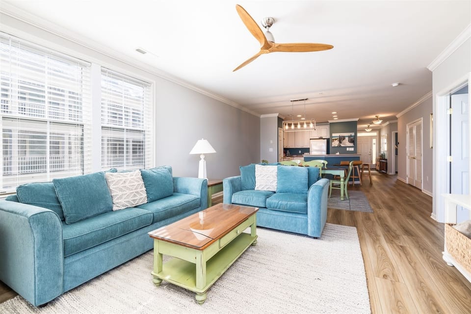 Sunset Island 6 Hidden Cove Way, Unit 3E Living Room