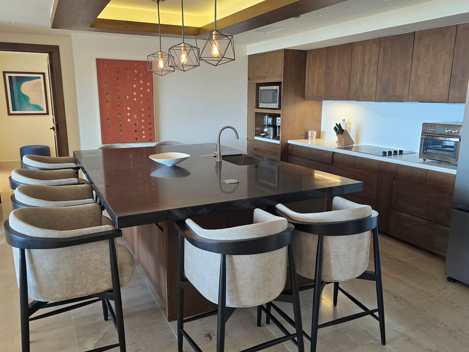 Kitchen / dinning area. Seating for 8.