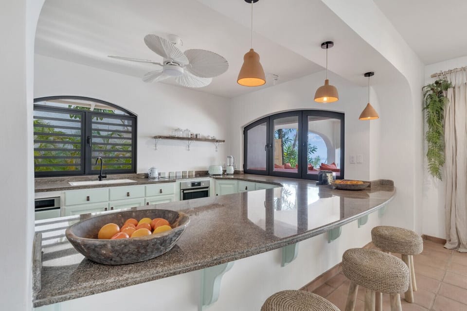 Breakfast Bar