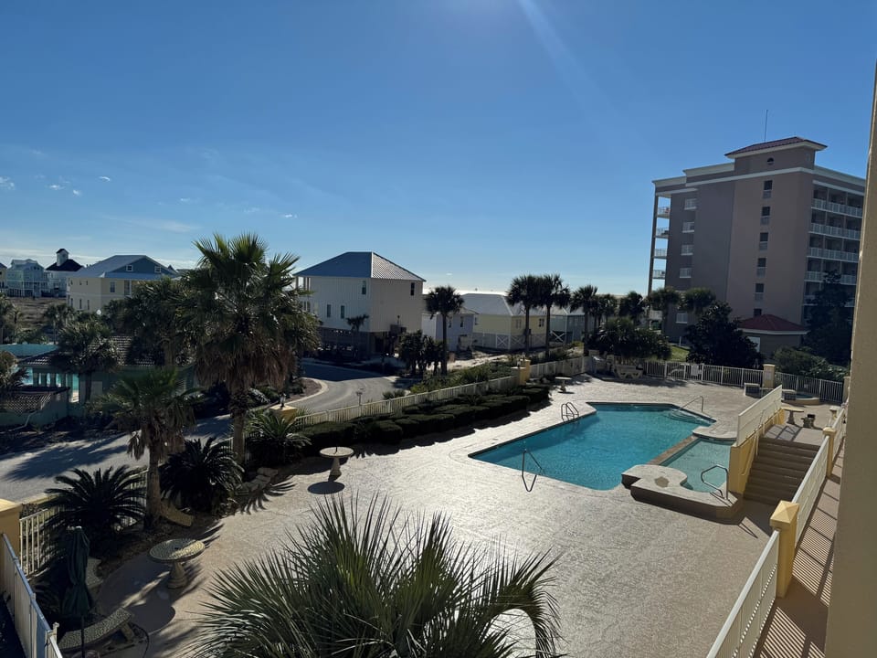 Building Pool