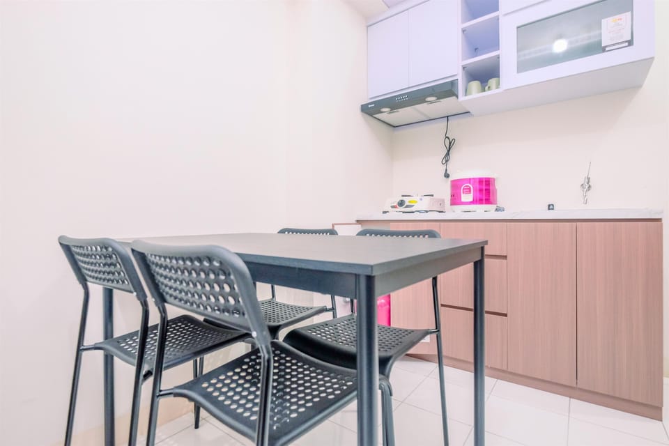 Standard Apartment, 2 Bedrooms (Apartment) | In-room dining