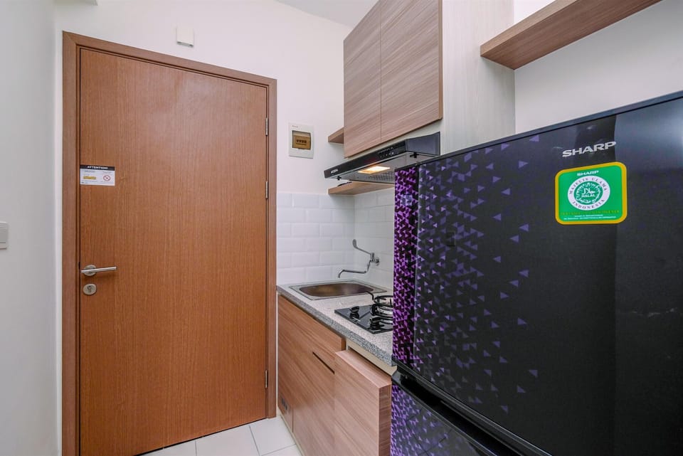 Fridge, rice cooker