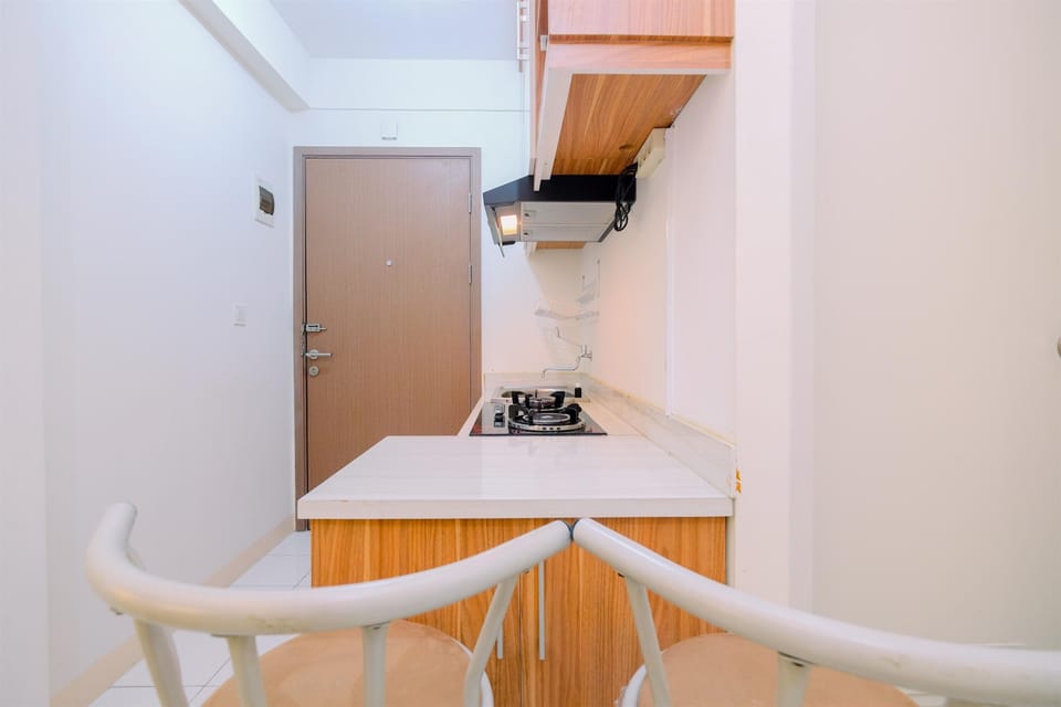 Standard Studio, 1 Bedroom (Apartment) | In-room dining