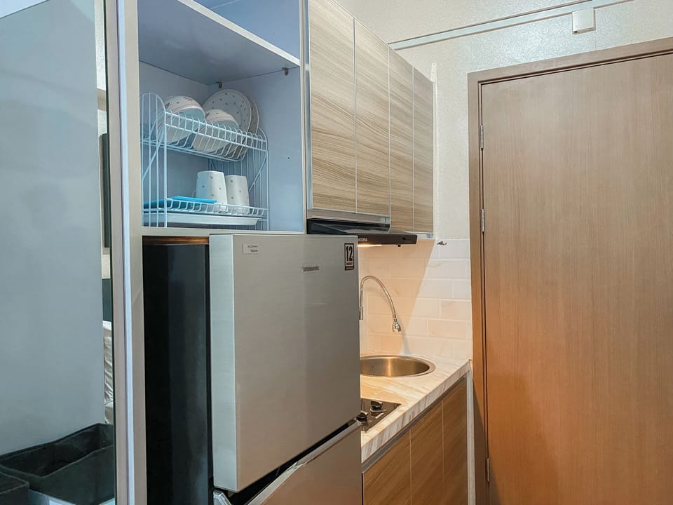 Standard Studio, 1 Bedroom (Apartment) | Private kitchen | Fridge, rice cooker