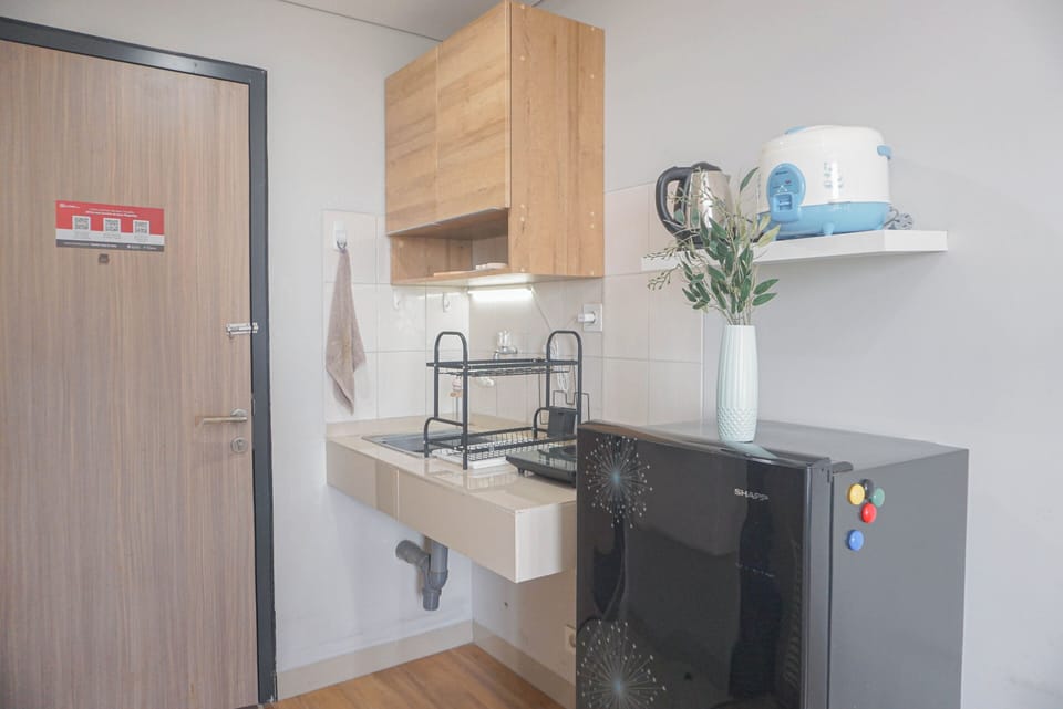 Standard Studio, 1 Bedroom (Apartment) | Private kitchen | Fridge, electric kettle, rice cooker