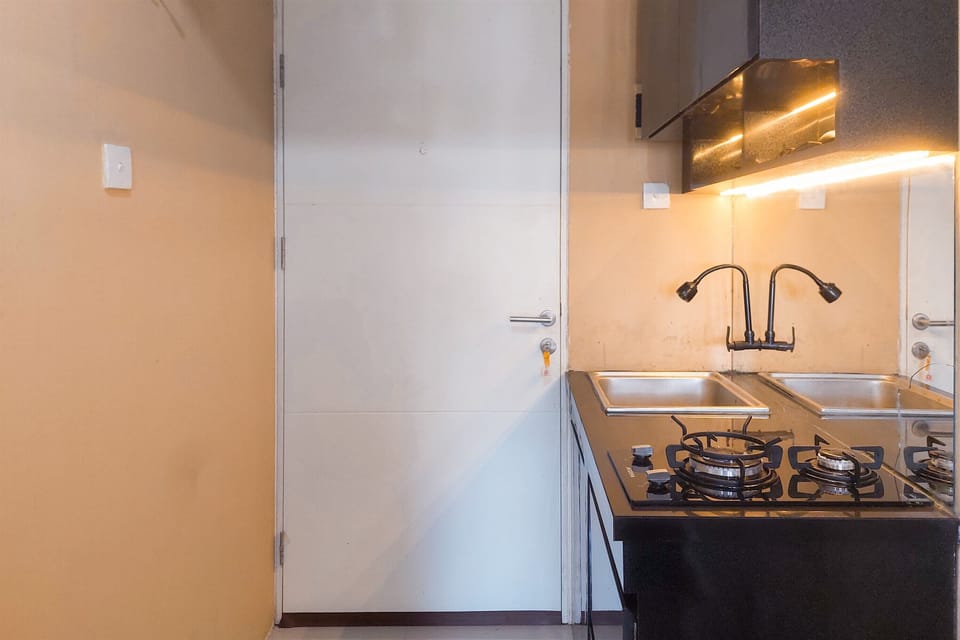 Standard Studio, 1 Bedroom (Apartment) | Private kitchen | Fridge