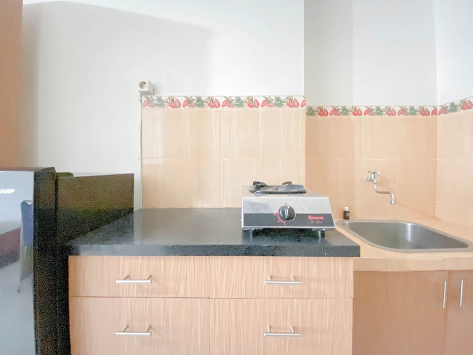 Standard Studio, 1 Bedroom (Apartment) | Private kitchen | Fridge, rice cooker