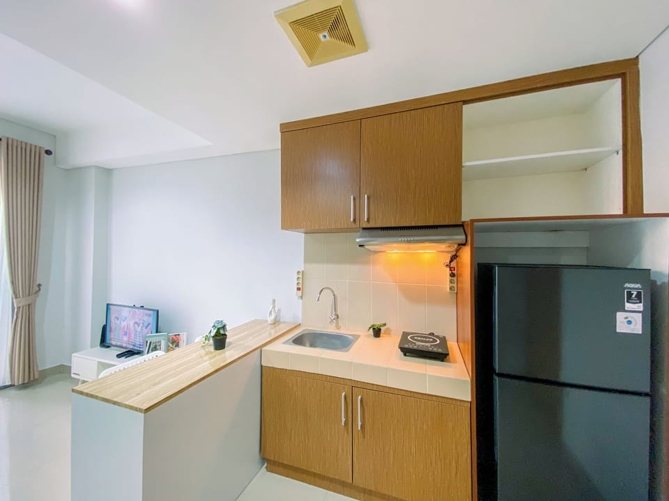 Standard Apartment, 1 Bedroom (Apartment) | Private kitchen | Fridge