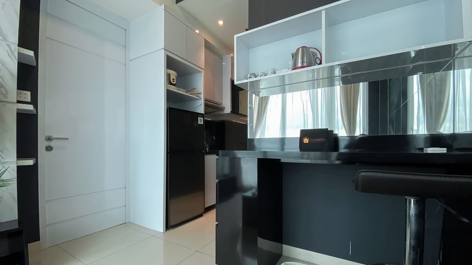 Standard Apartment, 1 Bedroom (Apartment) | Private kitchen | Full-size fridge, stovetop, rice cooker