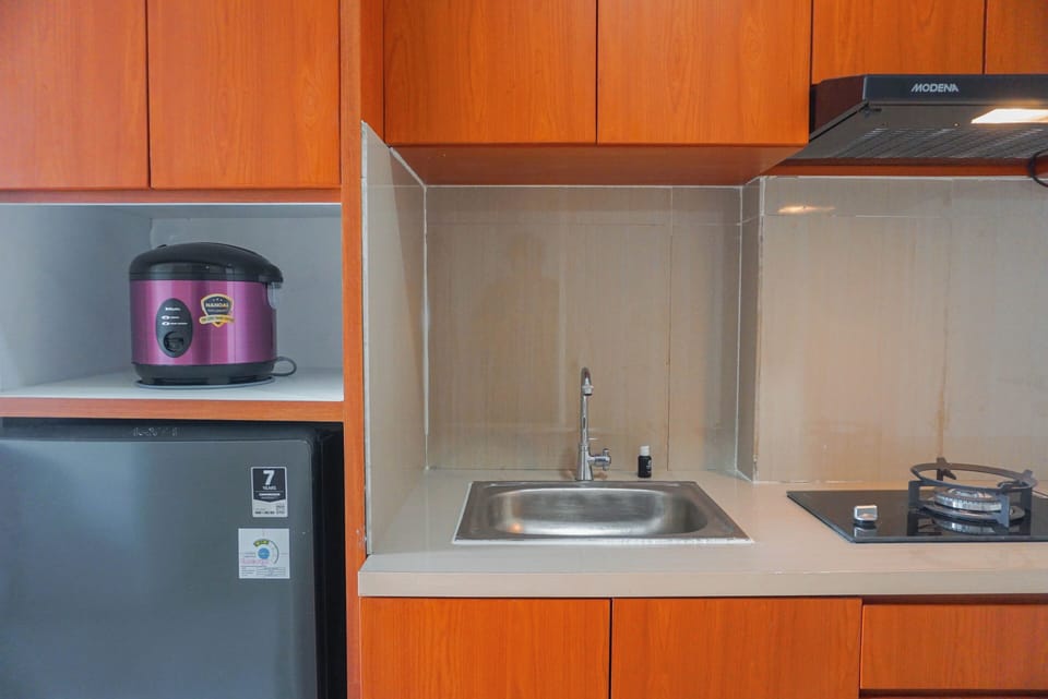 Standard Apartment, 1 Bedroom (Apartment) | Private kitchen | Full-size fridge, stovetop, rice cooker