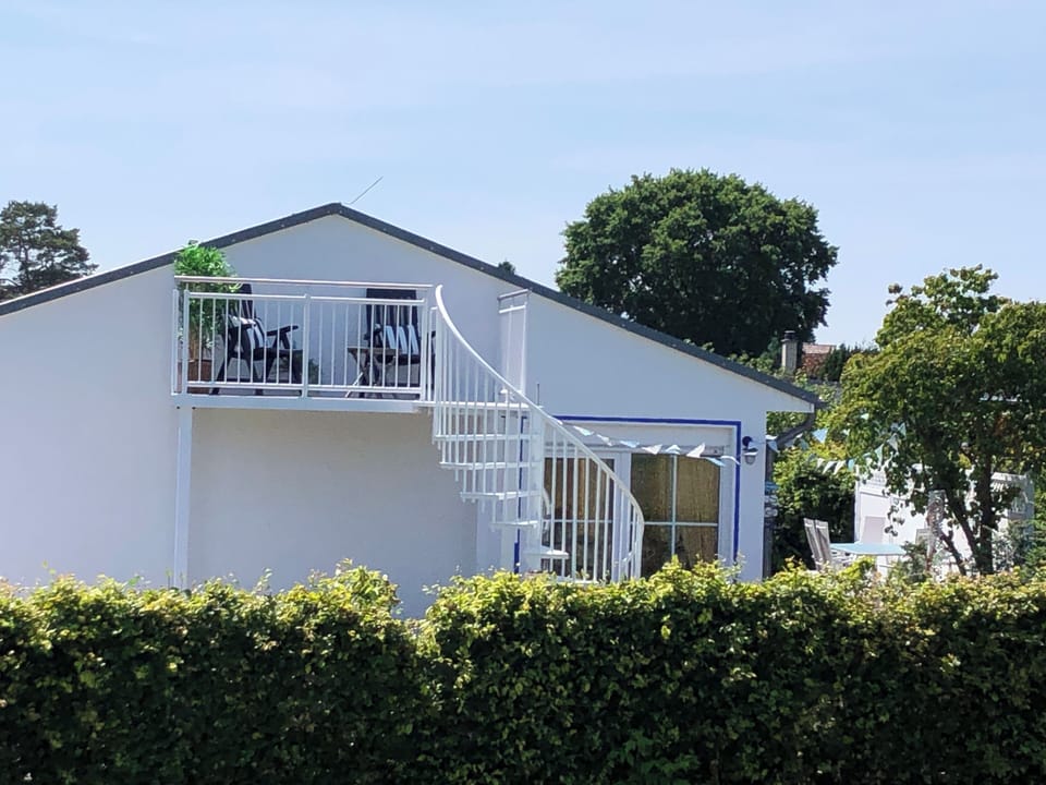 House, 2 Bedrooms, Smoking, Patio | Exterior