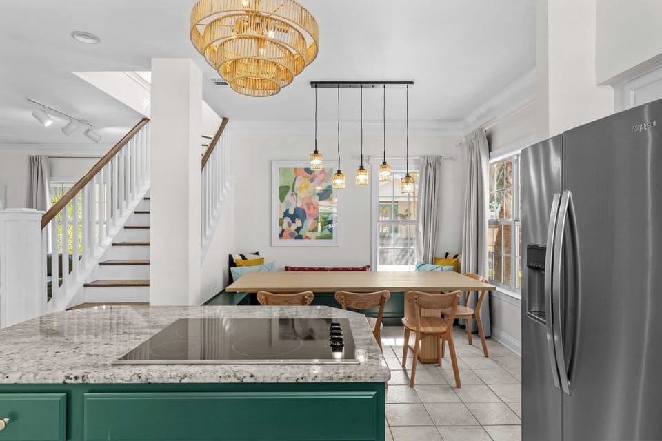 House (5 Bedrooms) | Interior