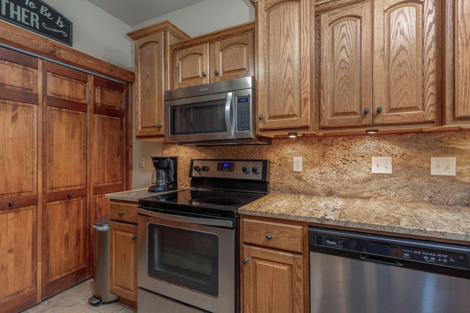 Kitchen - Kitchen