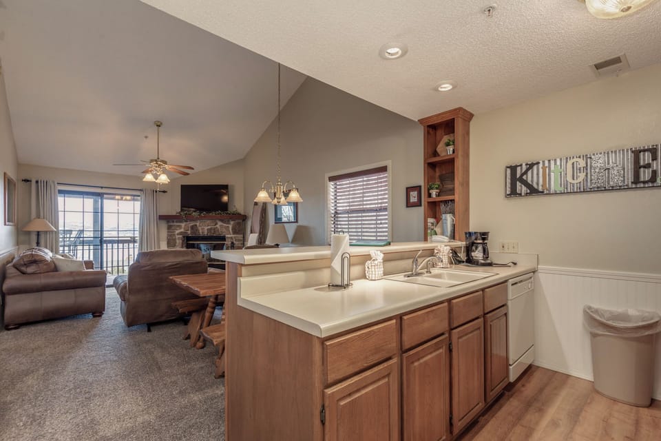 Kitchen - Kitchen