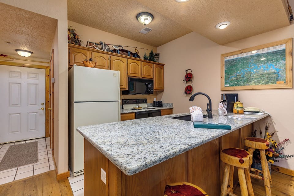 Kitchen - Kitchen