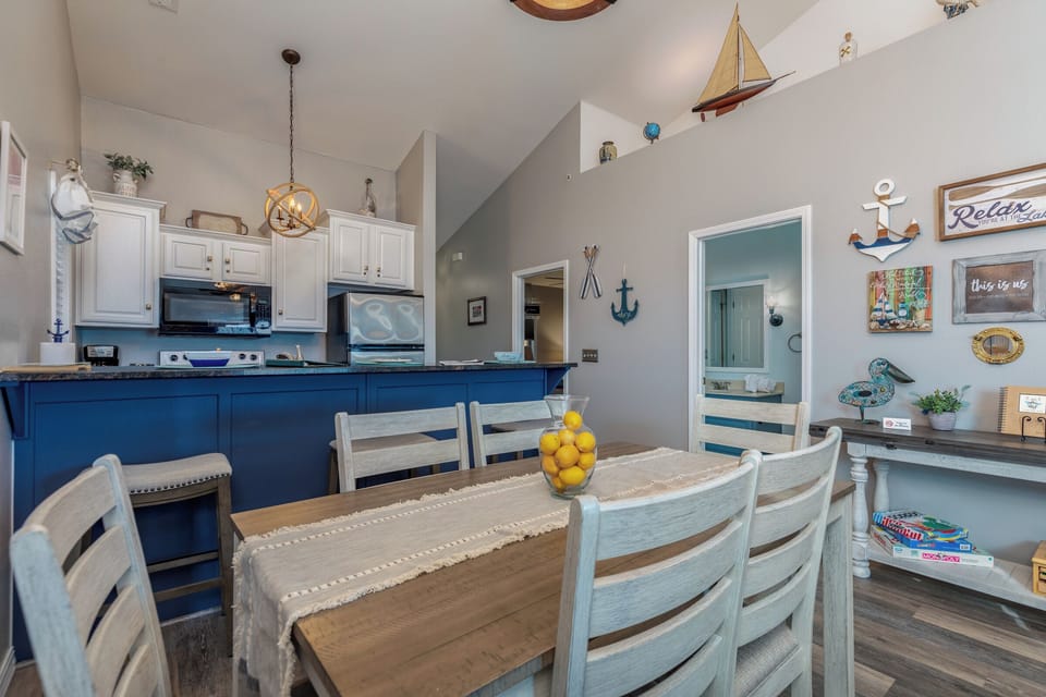Dining - Dining Room