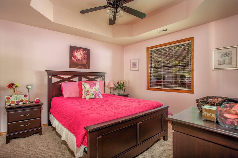 Guest Bedroom - Guest Bedroom