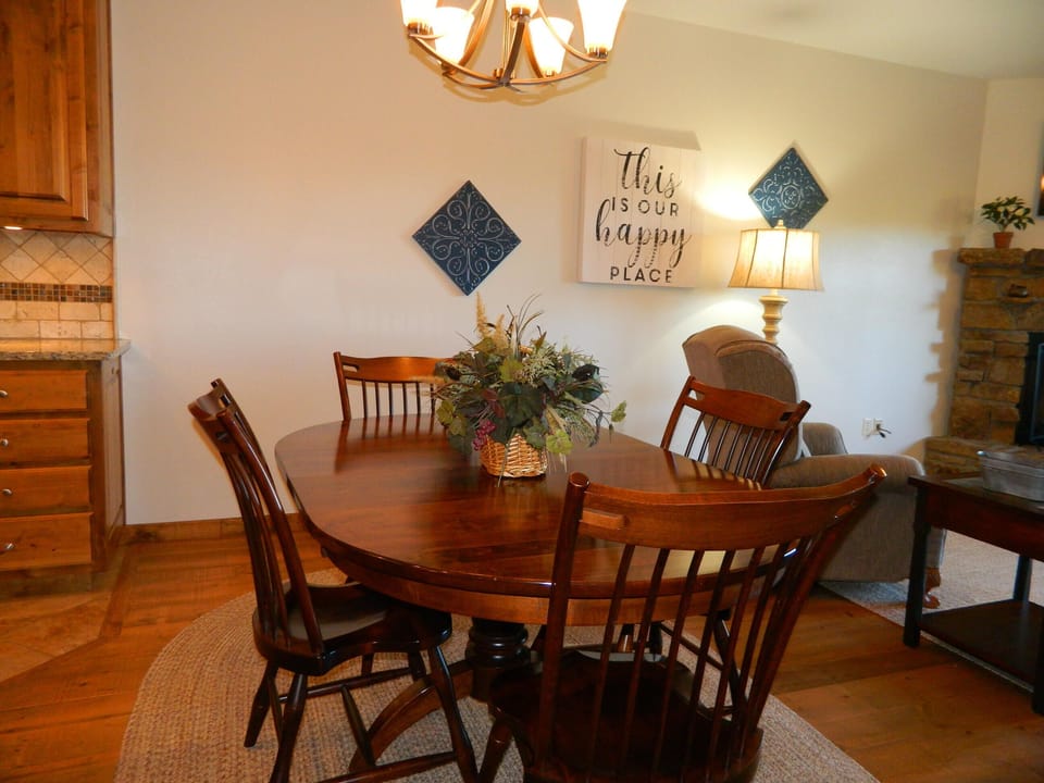 Dining Room - Dining Room