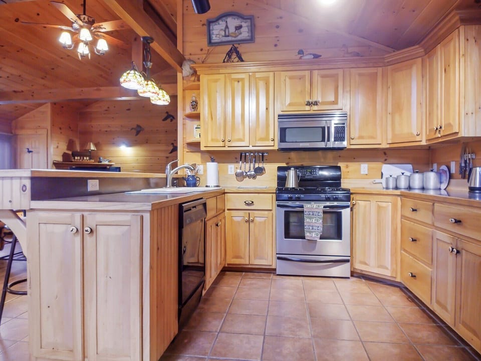 Fully equipped kitchen