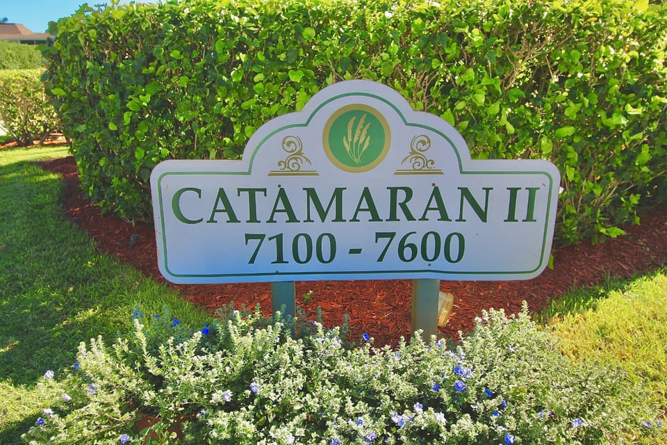 Catamaran Condo is situated in the Catamaran II area of Ocean Village…
