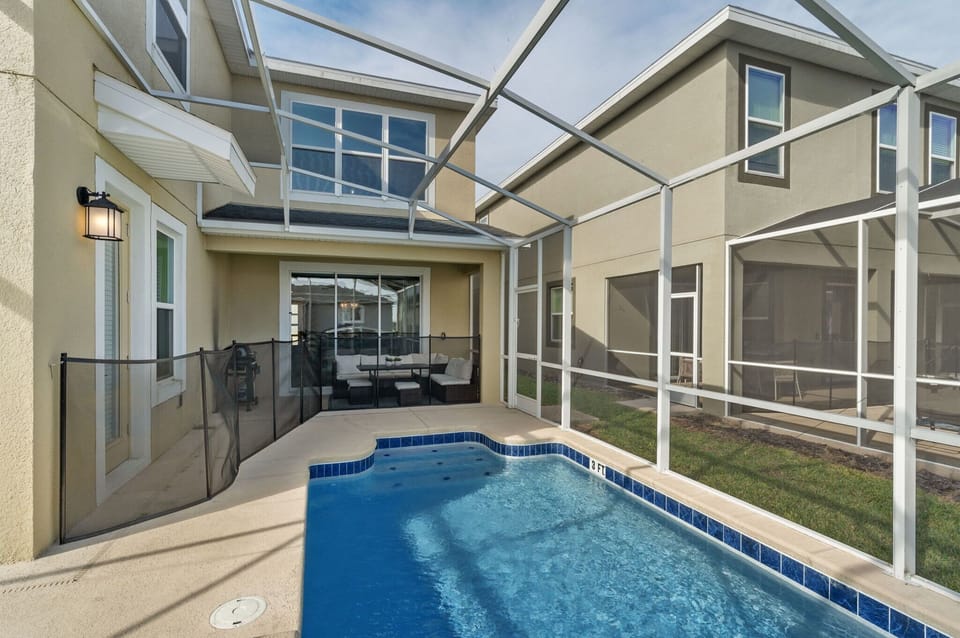 private pool