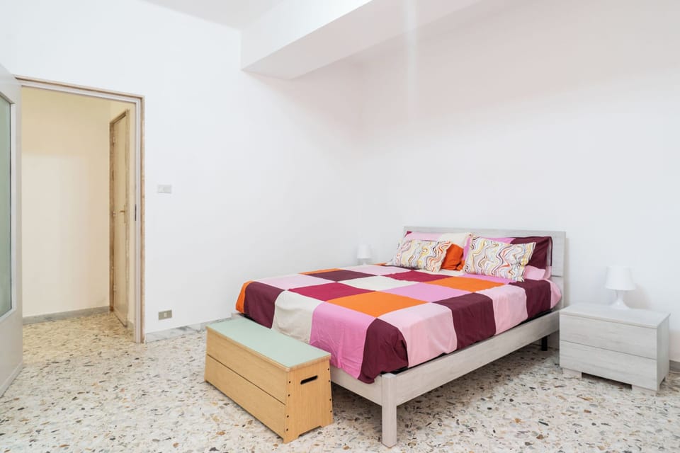 Apartment | 2 bedrooms, cribs (surcharge), WiFi (free), bed sheets