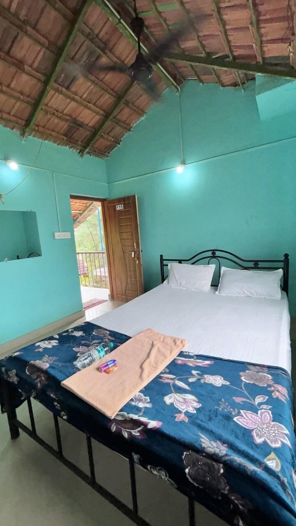 Deluxe Double Room | Free WiFi
