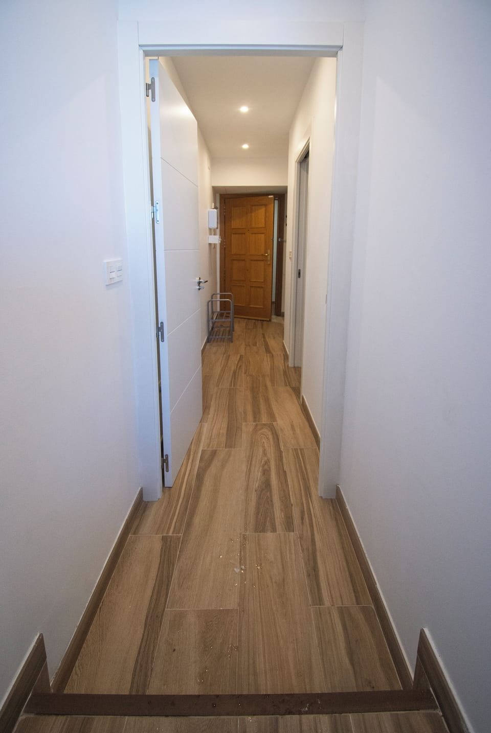 Aisle (3)