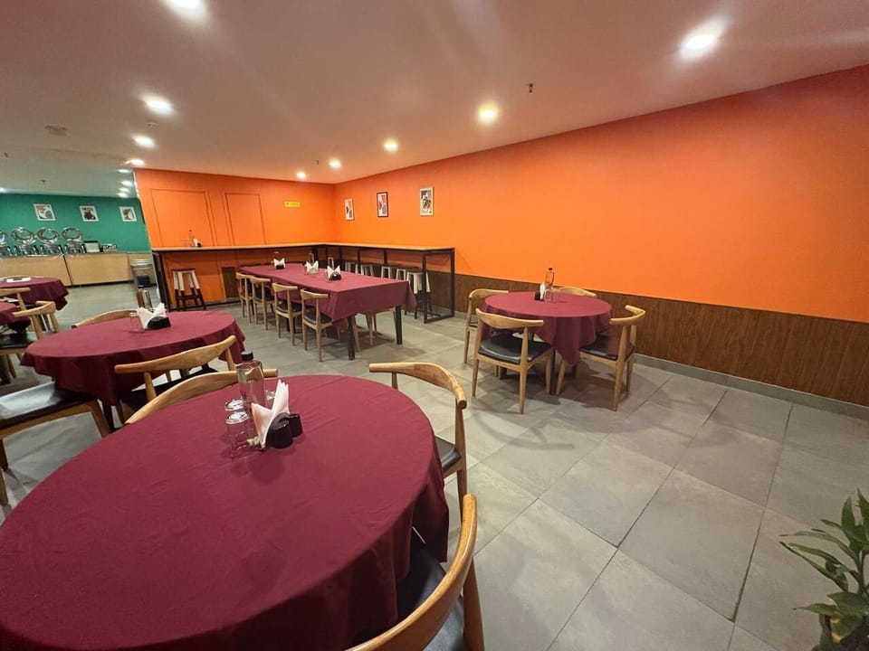 HOTEL THE GOLDEN SANDS Hotel in Calangute