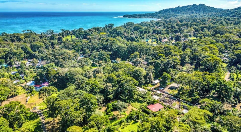 Close to everything the Caribbean Coast has to offer including parks & beaches.