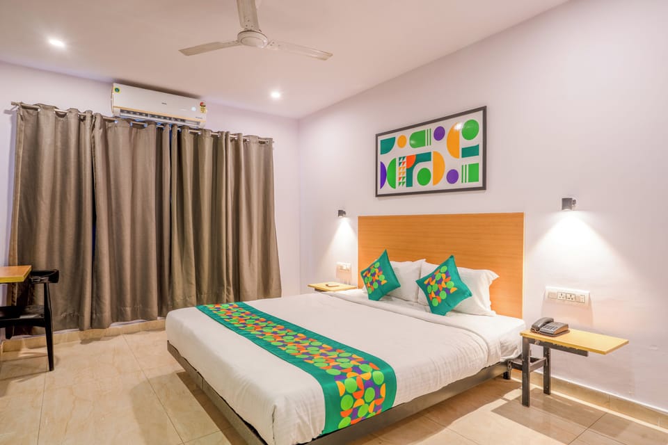 Premium Room | Blackout drapes, iron/ironing board