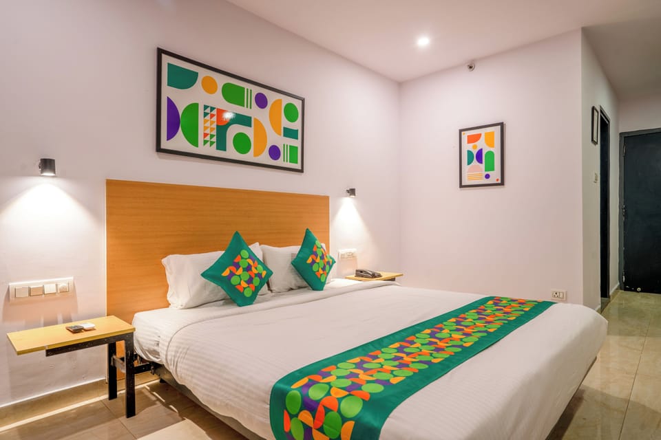 Premium Room | Blackout drapes, iron/ironing board