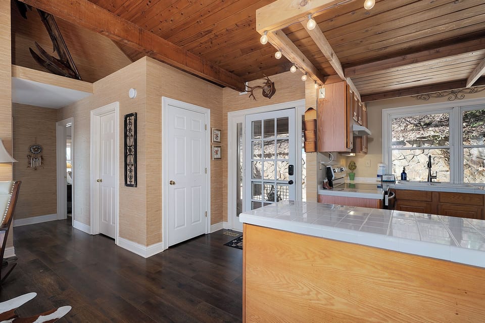 Big Sky - Fully Equipped Kitchen