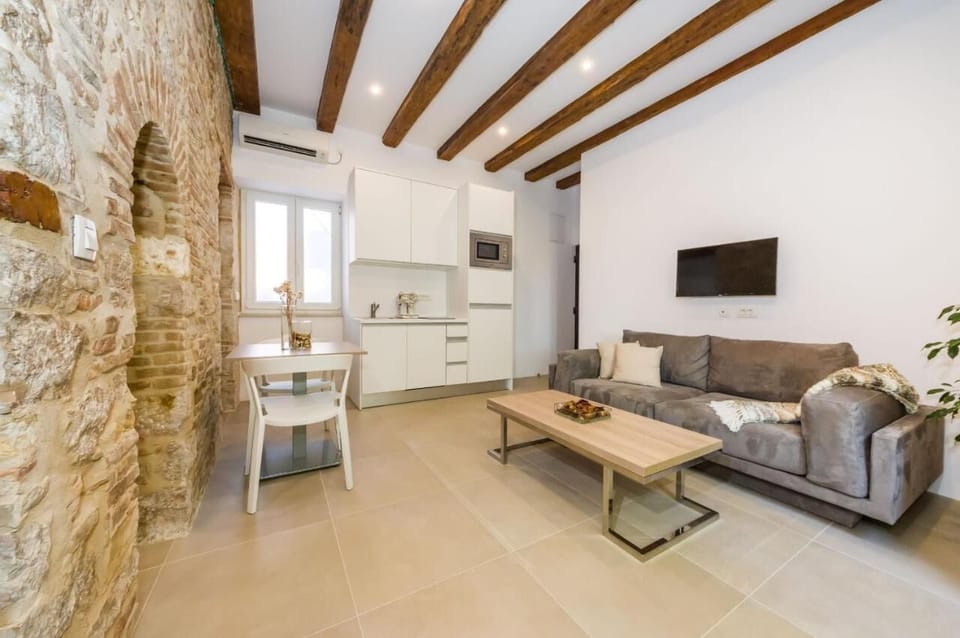 Apartment, City View | Living area | Flat-screen TV