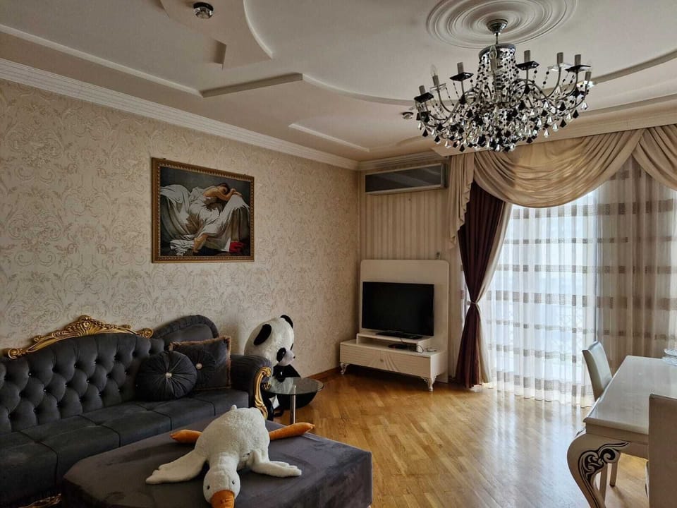 Deluxe Apartment, Balcony, City View | 2 bedrooms, soundproofing, iron/ironing board, free WiFi