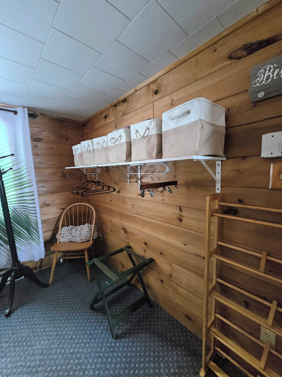 Lots of storage for all your outfits!